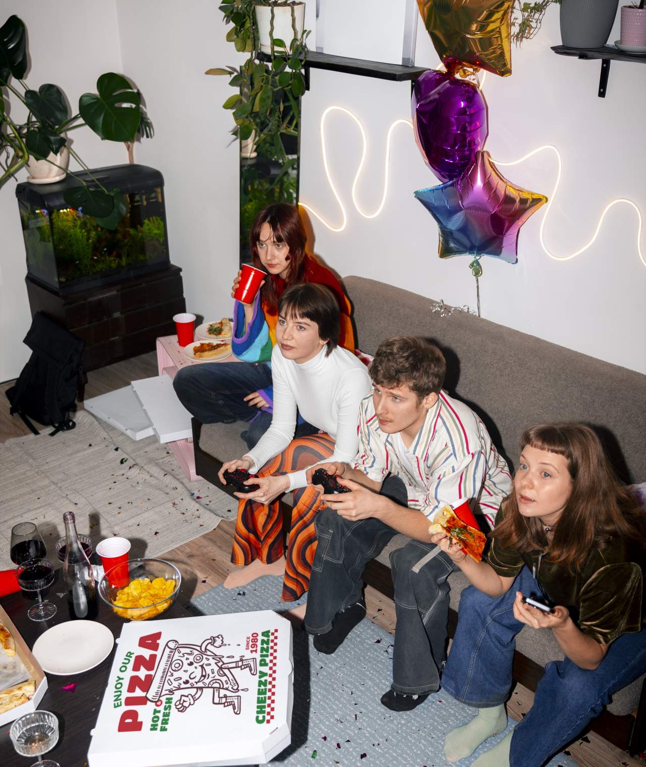 Grupo de personas reunidas en un evento